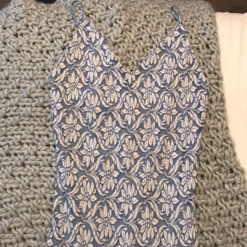 Midi blue lace dress